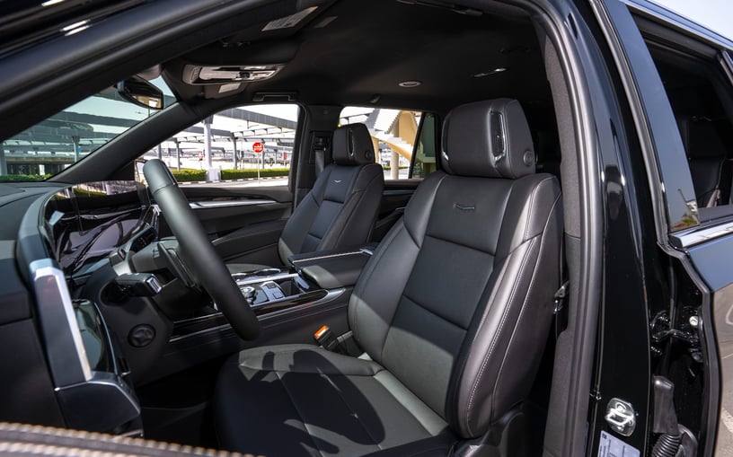 Cadillac Escalade (Schwarz), 2025 - Leasingangebote in Dubai