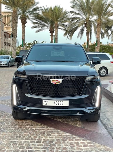 Cadillac Escalade Platinum S (Negro), 2021 para alquiler en Ras Al Khaimah