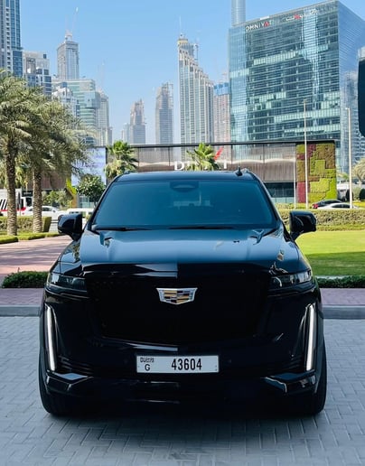 Cadillac Escalade (Negro), 2021 para alquiler en Ras Al Khaimah
