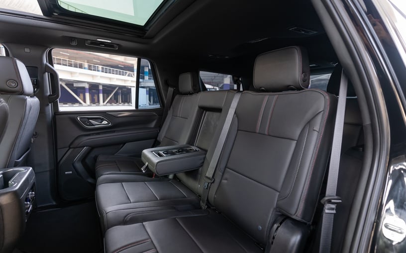 Chevrolet Tahoe RST (Zwart), 2024 te huur in Ras Al Khaimah