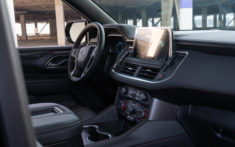 Chevrolet Tahoe RST (Zwart), 2024 te huur in Ras Al Khaimah