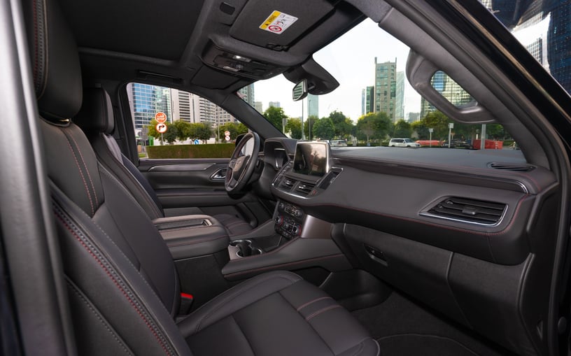 Chevrolet Tahoe RST (Negro), 2024 para alquiler en Sharjah