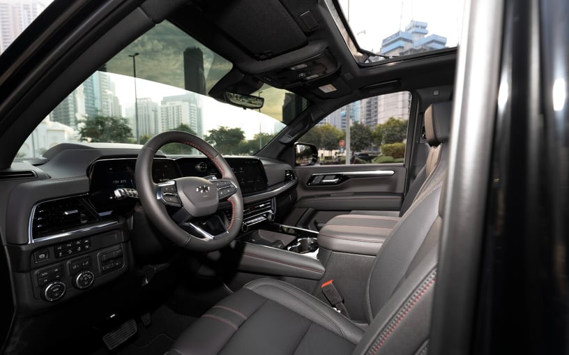 Chevrolet Tahoe (Schwarz), 2025  zur Miete in Ras Al Khaimah
