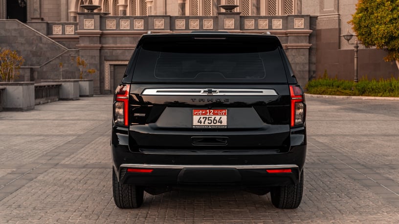 Chevrolet Tahoe (Schwarz), 2023  zur Miete in Abu Dhabi