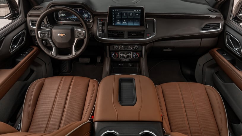 Chevrolet Tahoe (Schwarz), 2023  zur Miete in Abu Dhabi