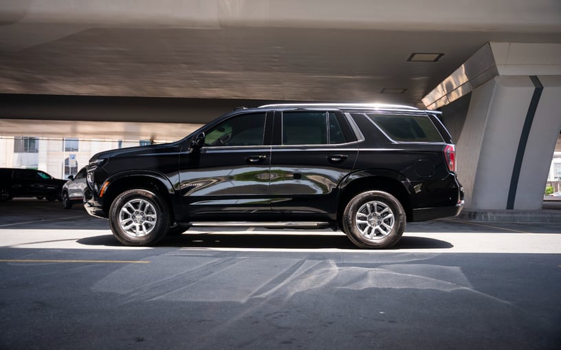 Chevrolet Tahoe (Noir), 2025 - offres de bail &agrave; Sharjah