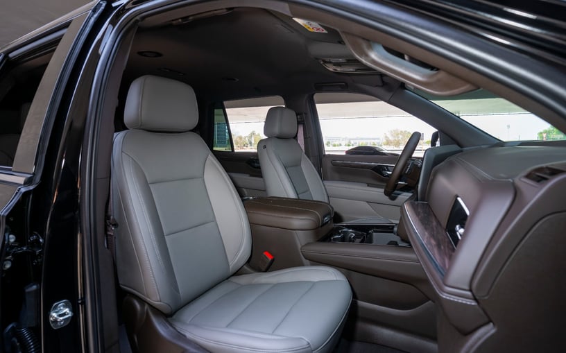 Chevrolet Tahoe (Noir), 2025 - offres de bail &agrave; Sharjah