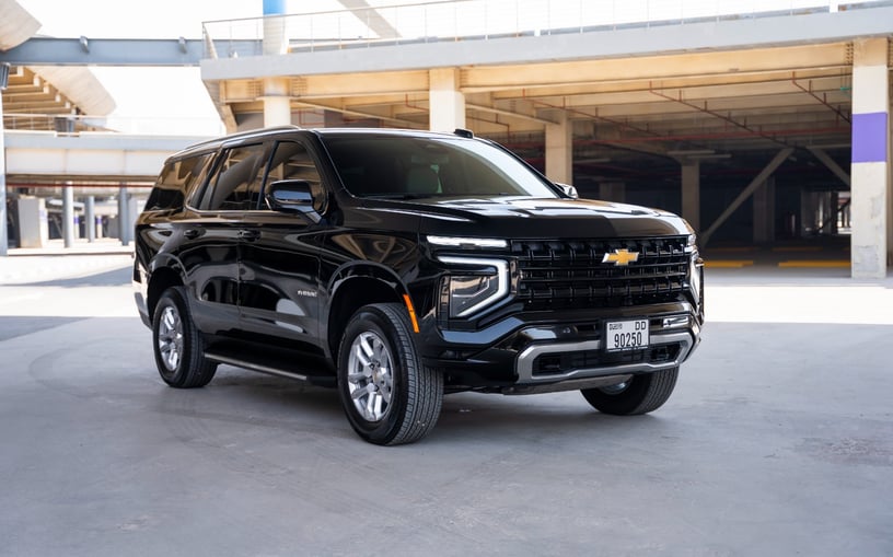 Chevrolet Tahoe (Negro), 2025 para alquiler en Sharjah