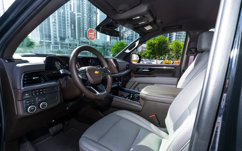 Chevrolet Tahoe (Schwarz), 2025  zur Miete in Ras Al Khaimah