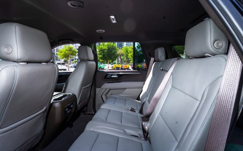 Chevrolet Tahoe (Schwarz), 2025  zur Miete in Ras Al Khaimah