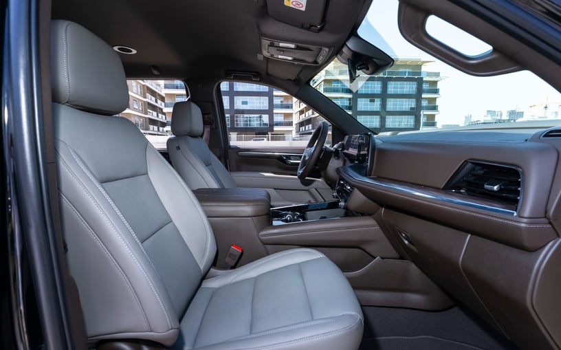 Chevrolet Tahoe (Noir), 2025 - offres de bail &agrave; Abu Dhabi