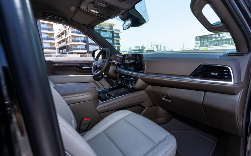 Chevrolet Tahoe (Noir), 2025 - offres de bail &agrave; Abu Dhabi