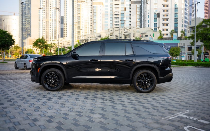 Chevrolet traverse (Siyah), 2025 - Res&uuml;'l-Hayme'deki leasing teklifleri