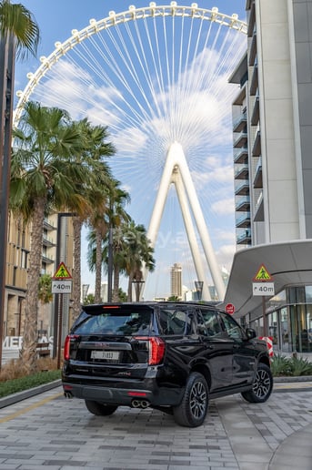 Dubai'de kiralık GMC Yukon AT4 (Siyah), 2022
