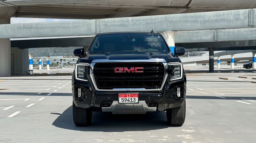 GMC Yukon (Schwarz), 2024  zur Miete in Abu Dhabi