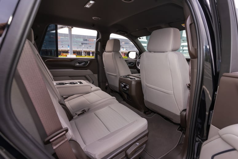 GMC Yukon (Nero), 2024 in affitto a Abu Dhabi