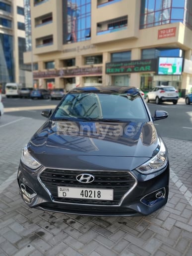 Hyundai Accent (Черный), 2020 для аренды в Дубай