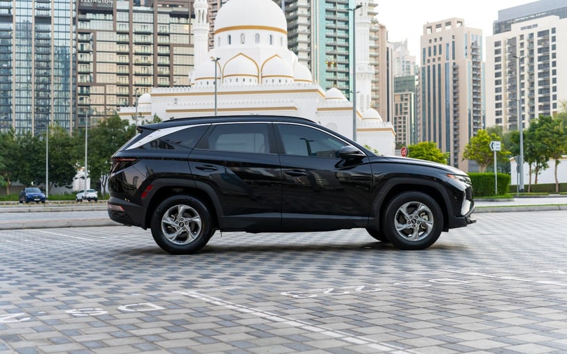 Hyundai Tucson (Schwarz), 2022  zur Miete in Ras Al Khaimah