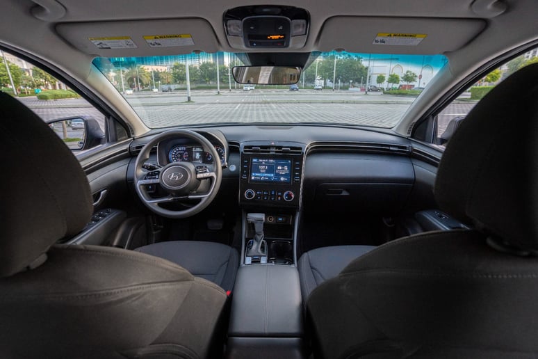 Hyundai Tucson (Schwarz), 2022  zur Miete in Ras Al Khaimah