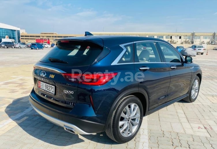 إيجار إنفينيتي QX50 (أسود), 2020 في دبي