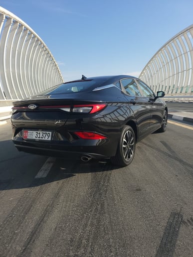 JAC J7 (Schwarz), 2023  zur Miete in Dubai