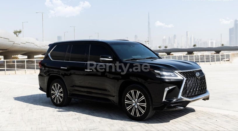 Lexus LX 570S (Schwarz), 2020  zur Miete in Dubai