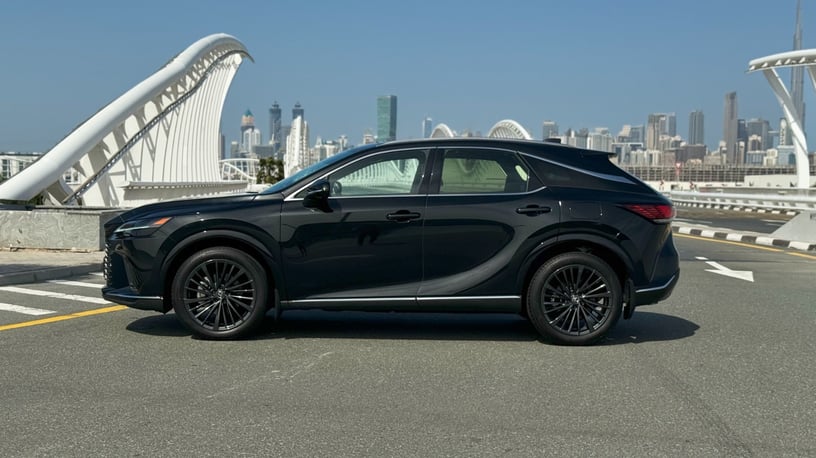 إيجار لكزس RX 350 (أسود), 2024 في رأس الخيمة