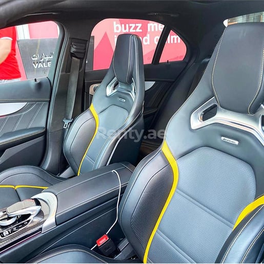 إيجار مرسيدس AMG C63s Carbon Edition (أسود), 2019 في دبي