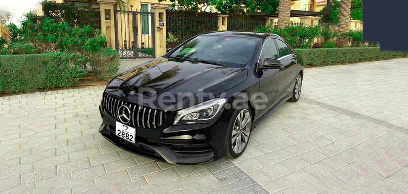 Mercedes CLA (Черный), 2019 для аренды в Дубай