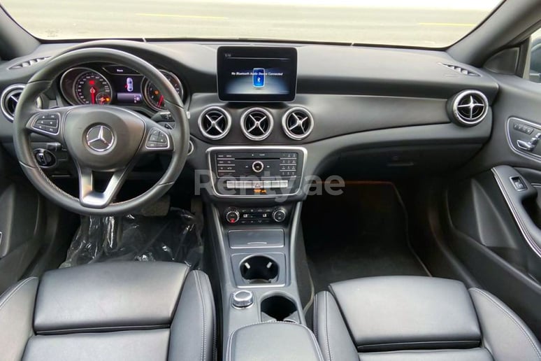 Mercedes CLA (Черный), 2019 для аренды в Дубай