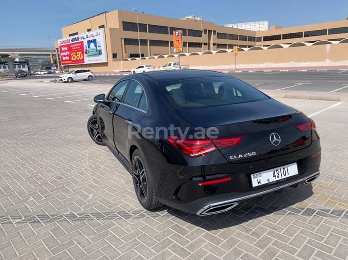 Mercedes CLA (Черный), 2021 для аренды в Дубай
