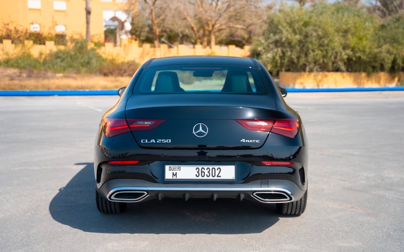 Mercedes CLA250 (Черный), 2024 для аренды в Рас-эль-Хайме