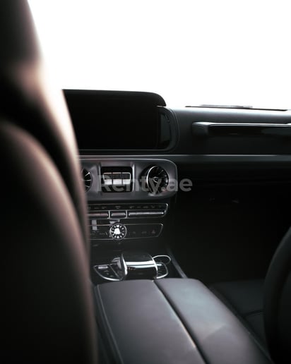 在迪拜 租 梅赛德斯 G63 AMG Black Edition (黑色), 2020