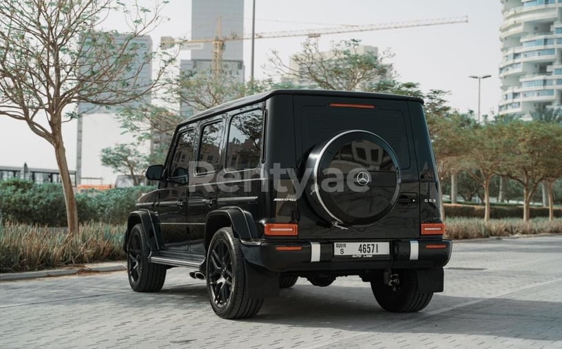إيجار مرسيدس G63 AMG (أسود), 2020 في دبي
