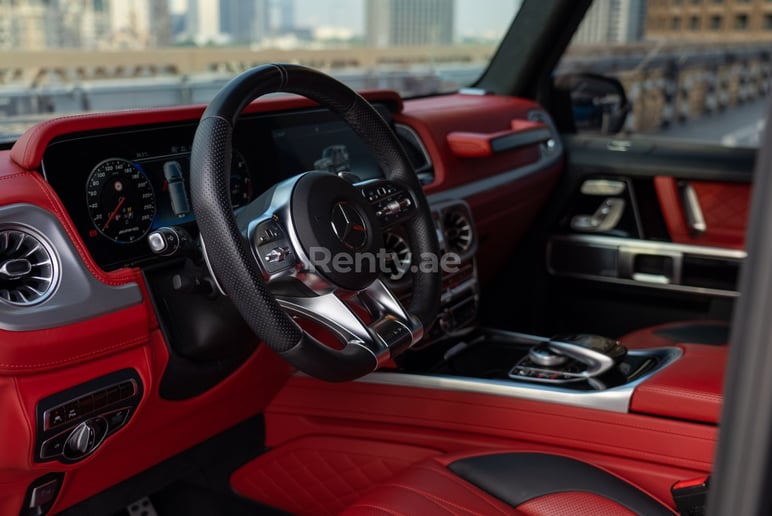 Mercedes G63 Brabus (Noir), 2020 &agrave; louer &agrave; Abu Dhabi