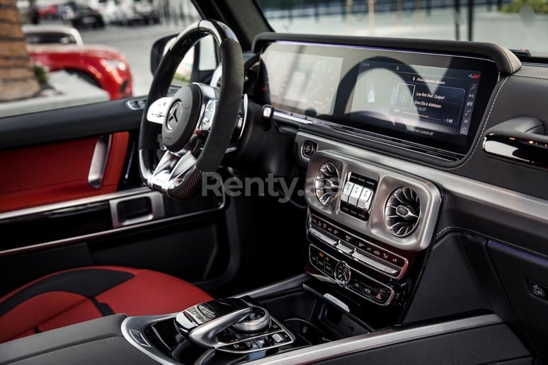 Mercedes G class (Nero), 2020 in affitto a Dubai