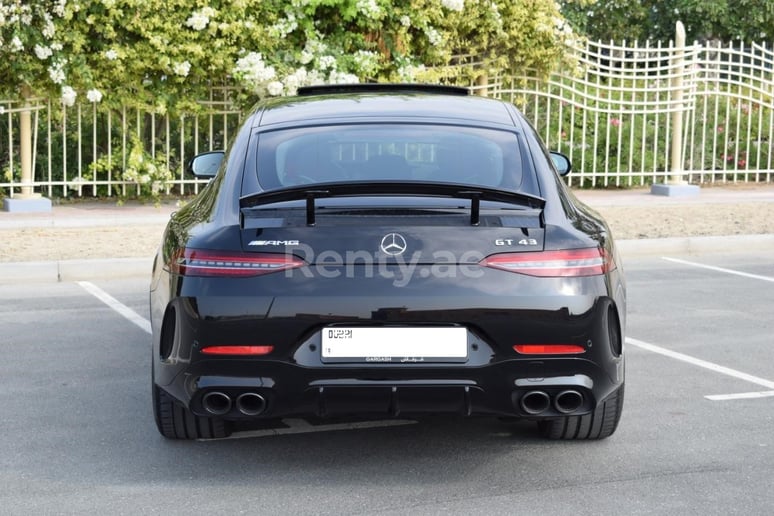 إيجار مرسيدس GT 43 AMG (أسود), 2020 في دبي