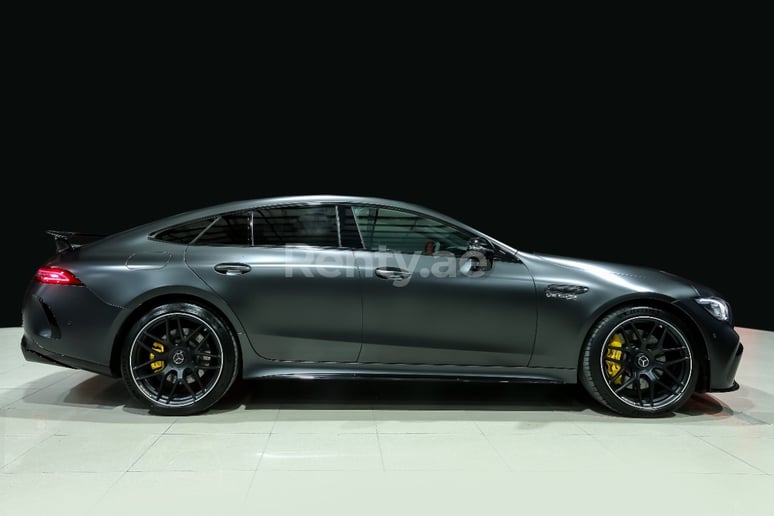 إيجار مرسيدس GT (أسود), 2021 في دبي