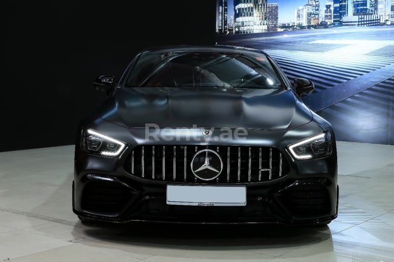 إيجار مرسيدس GT (أسود), 2021 في دبي