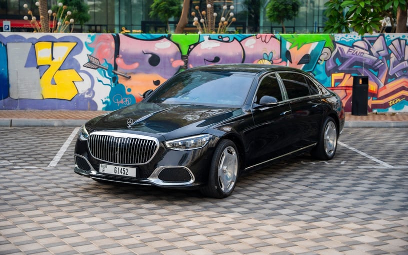 Mercedes Maybach S580 (Zwart), 2023 - lease-aanbiedingen in Abu Dhabi