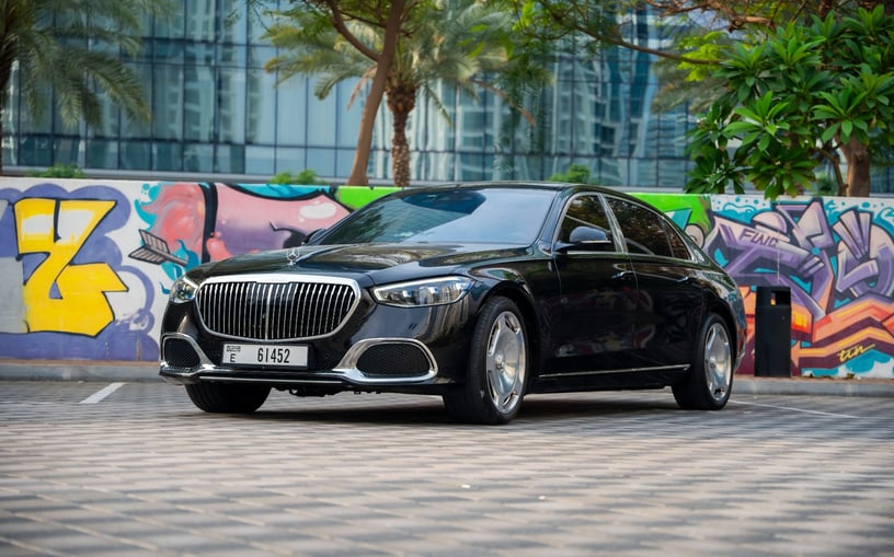 Mercedes Maybach S580 (Zwart), 2023 - lease-aanbiedingen in Abu Dhabi