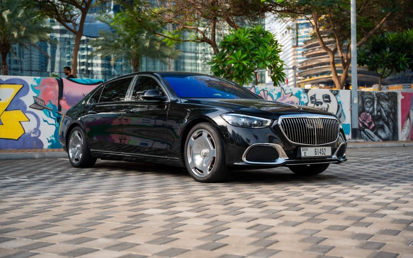 Mercedes Maybach S580 (Zwart), 2023 - lease-aanbiedingen in Abu Dhabi