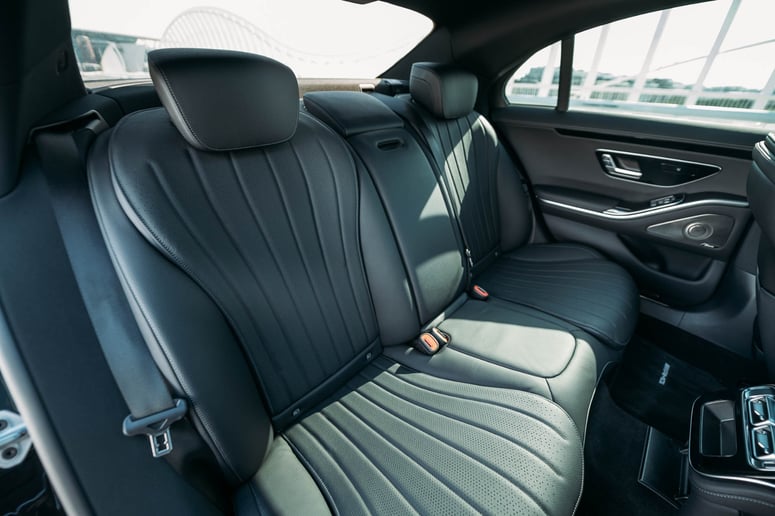 Mercedes S500 (Noir), 2022 &agrave; louer &agrave; Sharjah