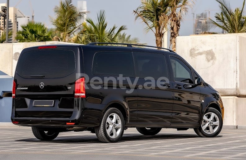 Mercedes VITO (Noir), 2021 &agrave; louer &agrave; Duba&iuml;