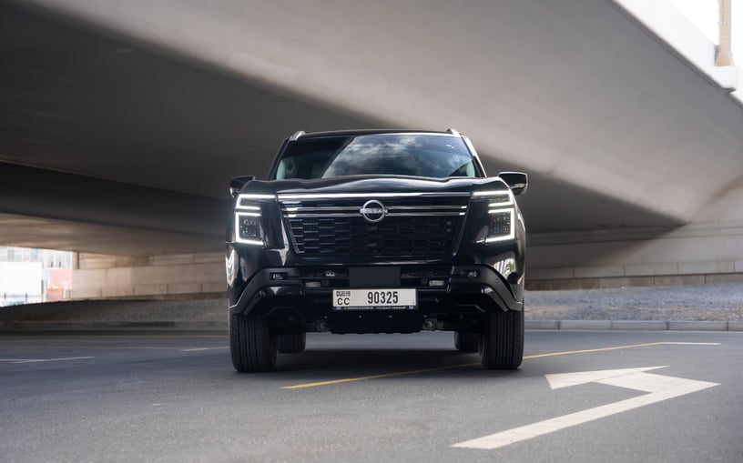 Nissan Patrol SE (Zwart), 2025 te huur in Sharjah