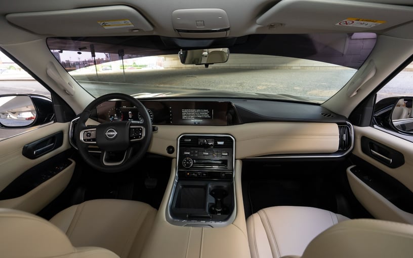 Nissan Patrol SE (Zwart), 2025 te huur in Sharjah