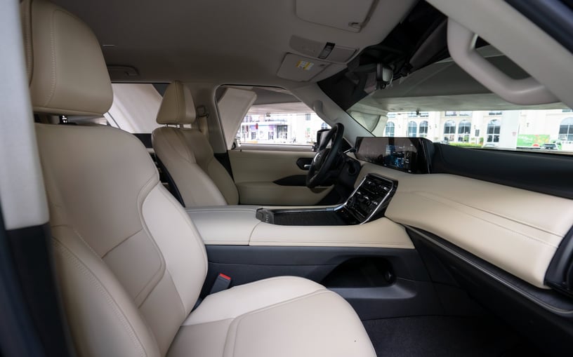 Nissan Patrol SE (Zwart), 2025 - lease-aanbiedingen in Ras Al Khaimah
