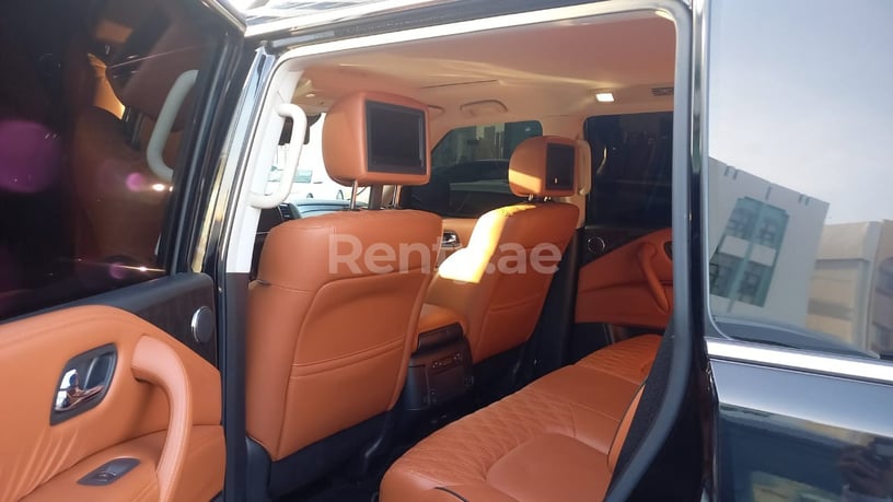 Nissan Patrol V8 (Nero), 2021 in affitto a Abu Dhabi