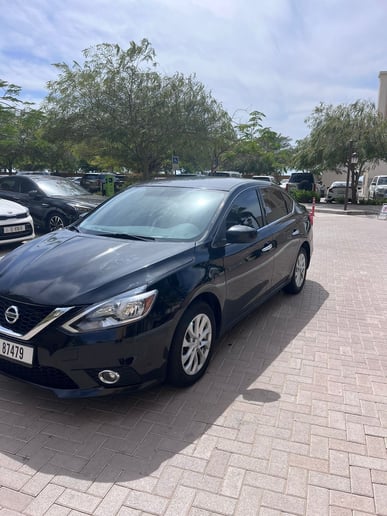 Nissan Sentra (Schwarz), 2020  zur Miete in Ras Al Khaimah