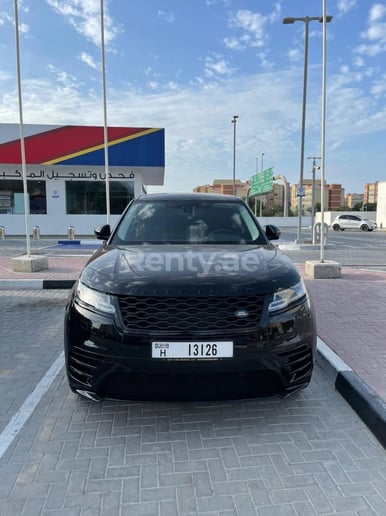 Range Rover Velar (Noir), 2019 &agrave; louer &agrave; Duba&iuml;